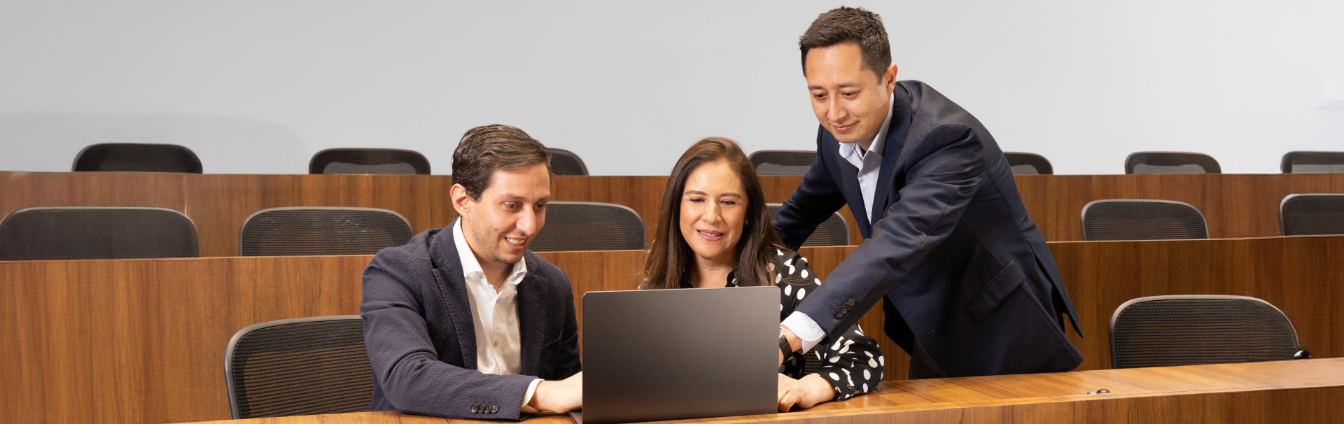 Programa MEDEX de IPADE en CDMX aumenta más de 30% inscripciones digitales